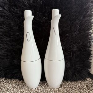 Vintage International Silver Co. Fine China Vinegar & Oil Cruets White 9"‎